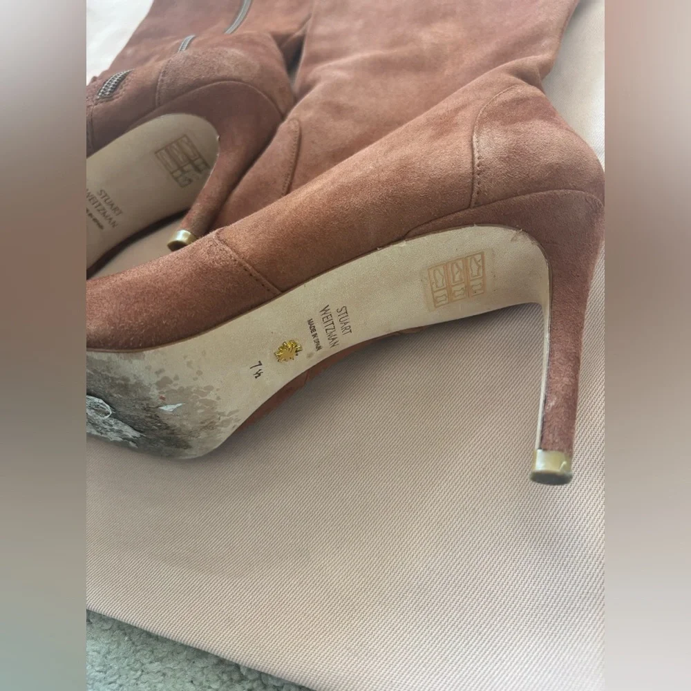 Stuart Weitzman 85 Knee High Pointed Toe Zip Boot,Used, Sz 7.5, Color Capuccino